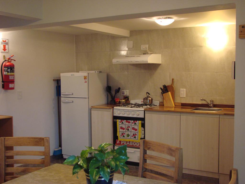 サンカルロスデバリローチェMadiya Departamentosアパートメント エクステリア 写真